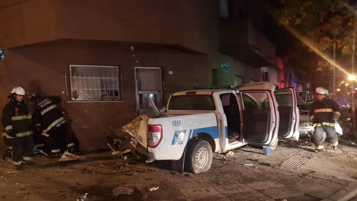 Accidente de patrulleros en Barracas (Twitter)