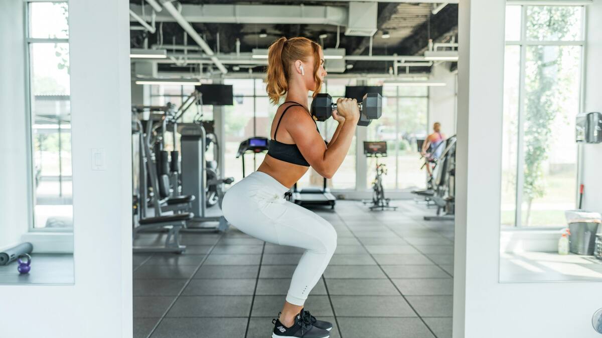 El entrenamiento de fuerza es clave para gozar de una buena salud. Foto Unsplash.