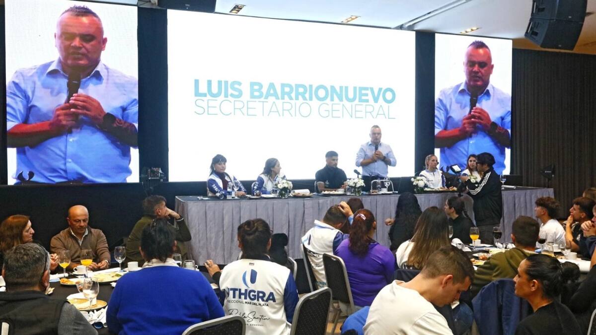 Acto político de UTHGRA Mar del Plata. Foto: X/@0223comar