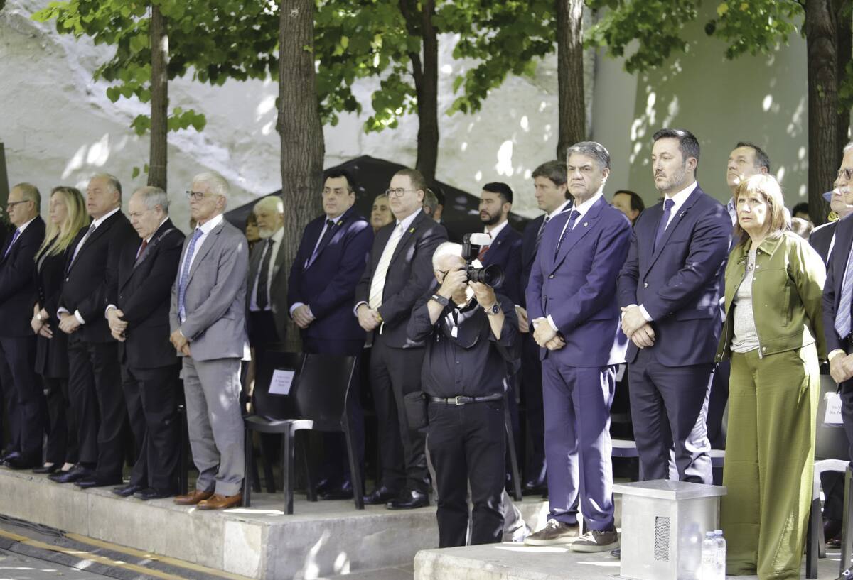 Acto por el 33 aniversario del atentado a la Embajada de Israel. Foto: NA/Daniel Vides