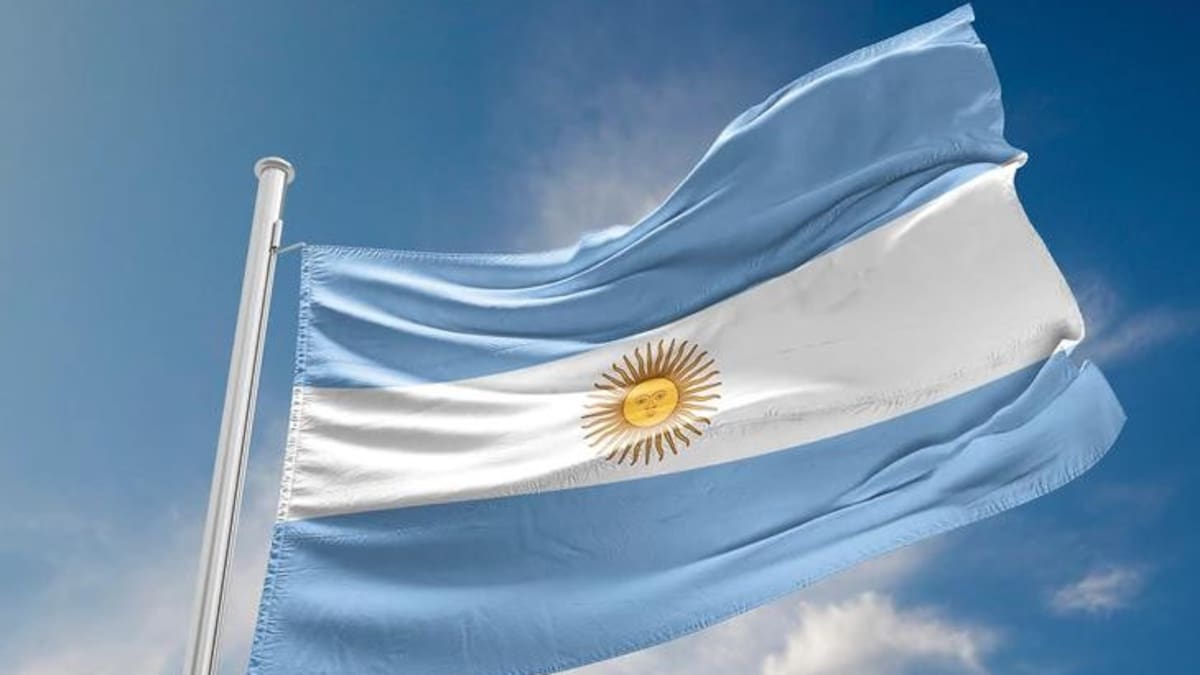 Actual bandera argentina. Foto: Reuters.