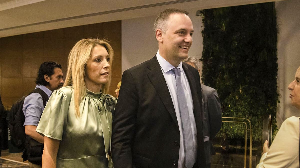 Manuel Adorni y su esposa Betina Angeletti ingresaron al Régimen Simplificado de Ganancias mientras se investiga su patrimonio