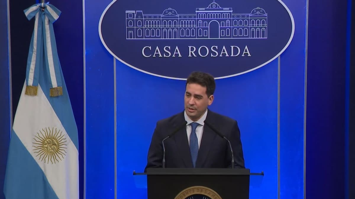 Adrián Ravier encabeza una nueva conferencia de prensa: los anuncios vinculados al programa económico del Gobierno