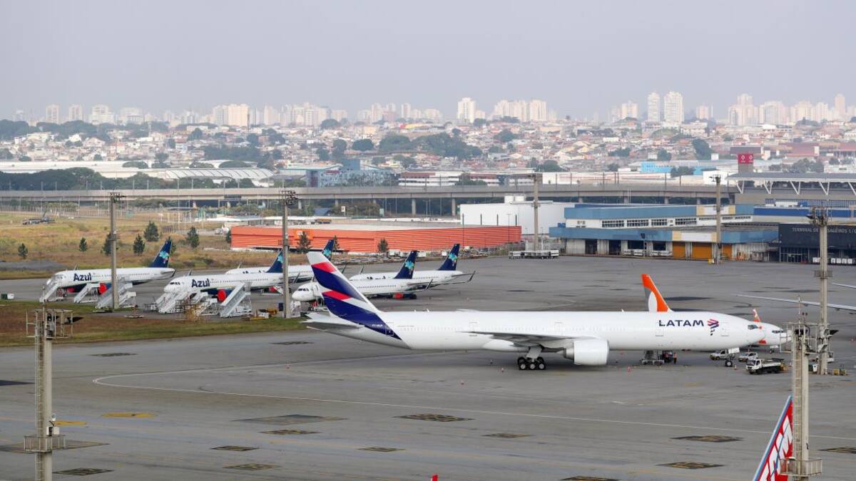 Aerolíneas, LATAM, vuelos, REUTERS