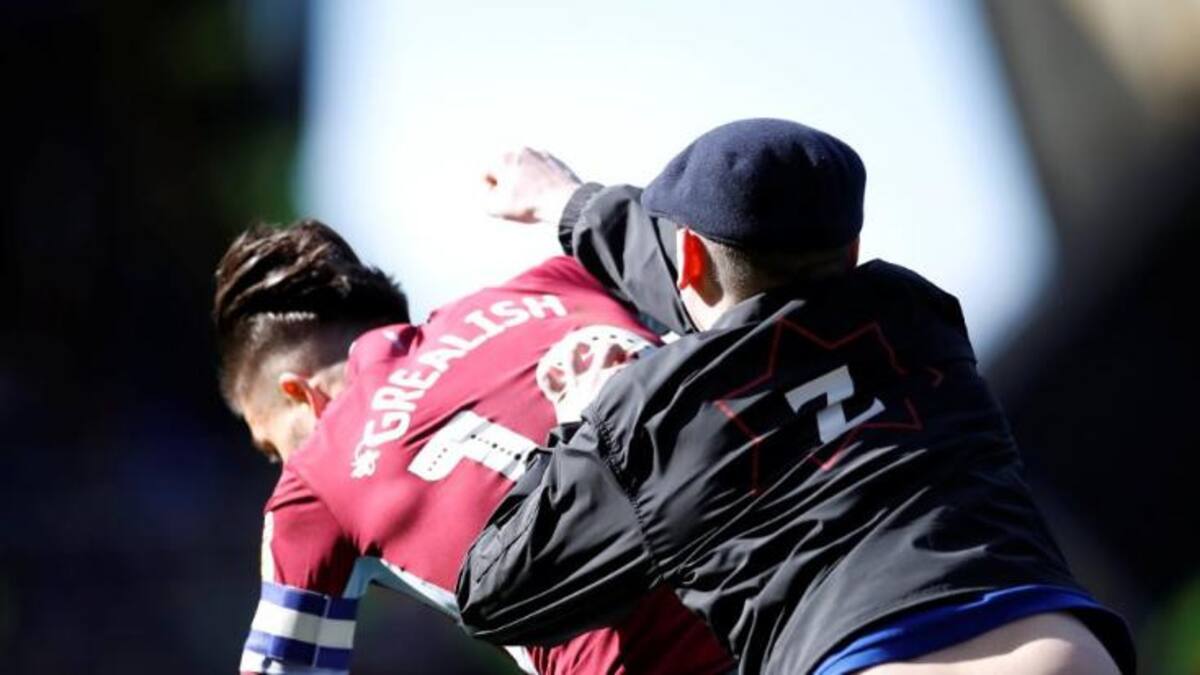 Agresión a jugador - fútbol inglés