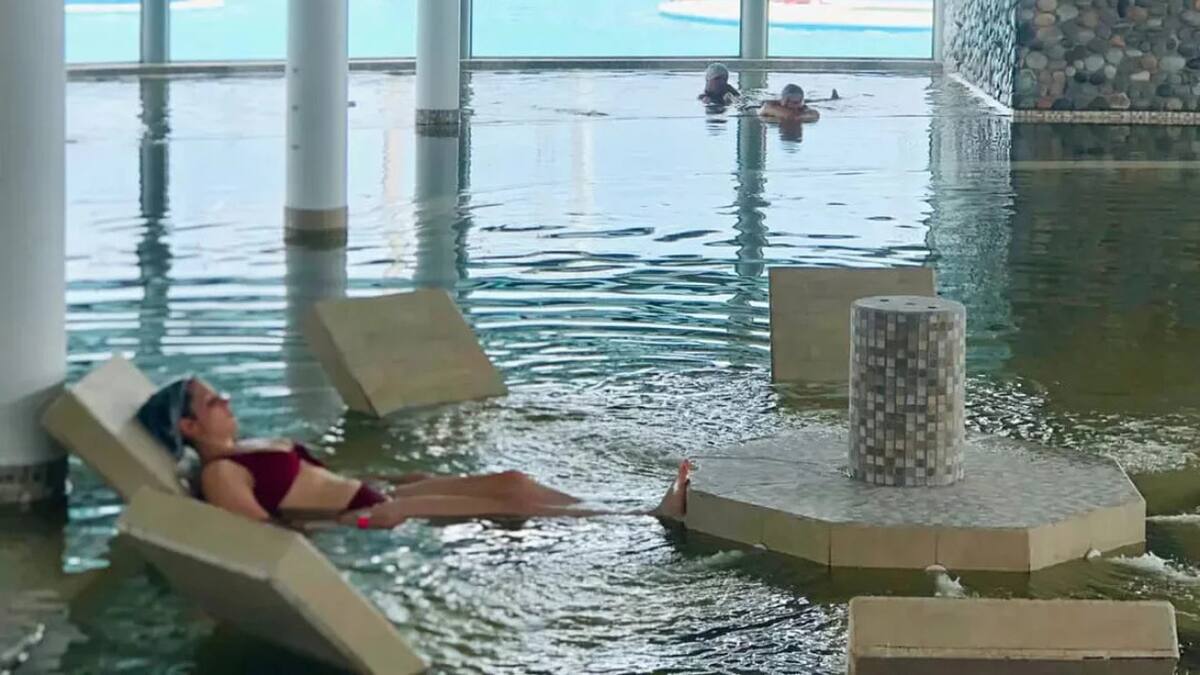 Las termas ubicadas en la localidad de Carhué. Foto NA.