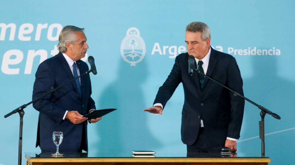 Agustín Rossi juró como jefe de Gabinete de Alberto Fernández. NA