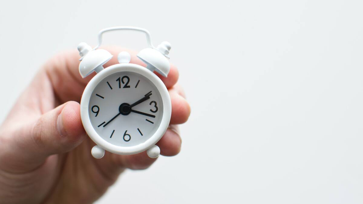 Dormir menos de cinco horas por día podría ser perjudicial para la salud. Foto: Unsplash.