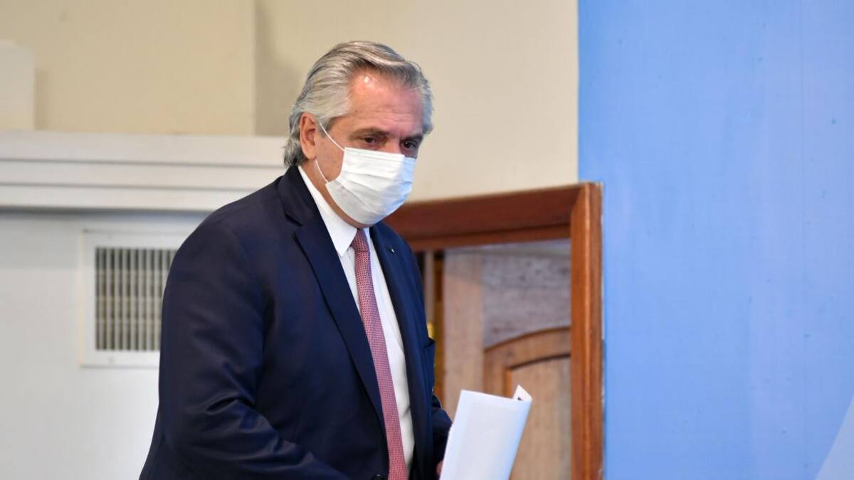 Alberto Fernández, AGENCIA NA