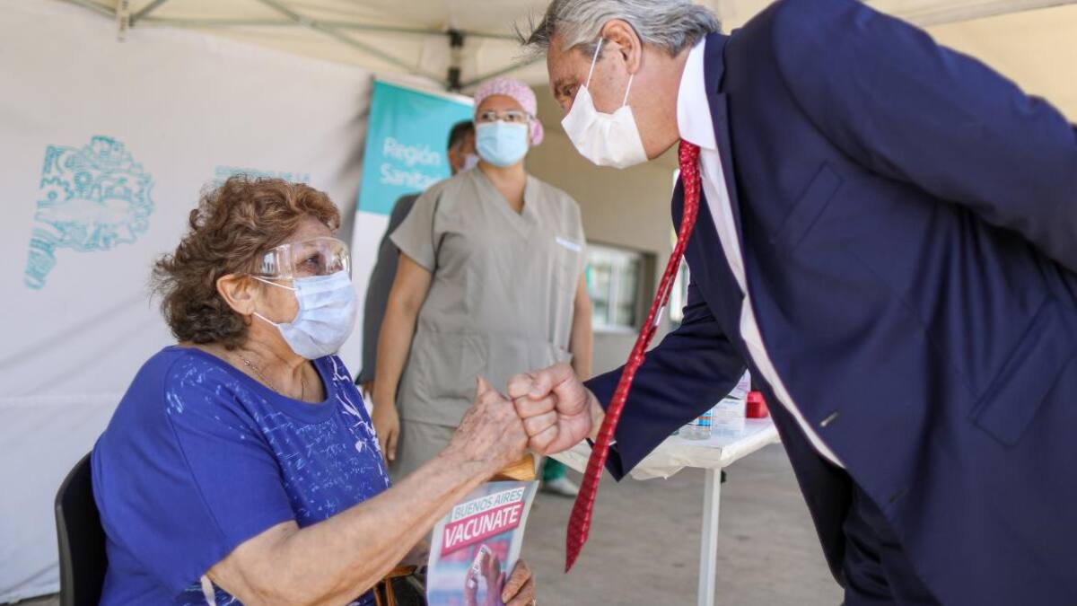 Alberto Fernández en Ituzaingó, Agencia NA