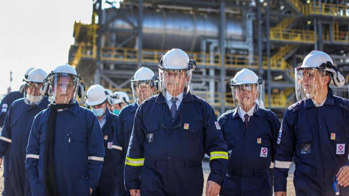 Alberto Fernández, en planta refinadora que produce diésel premium: "Es una obra de gran valor para la Argentina"