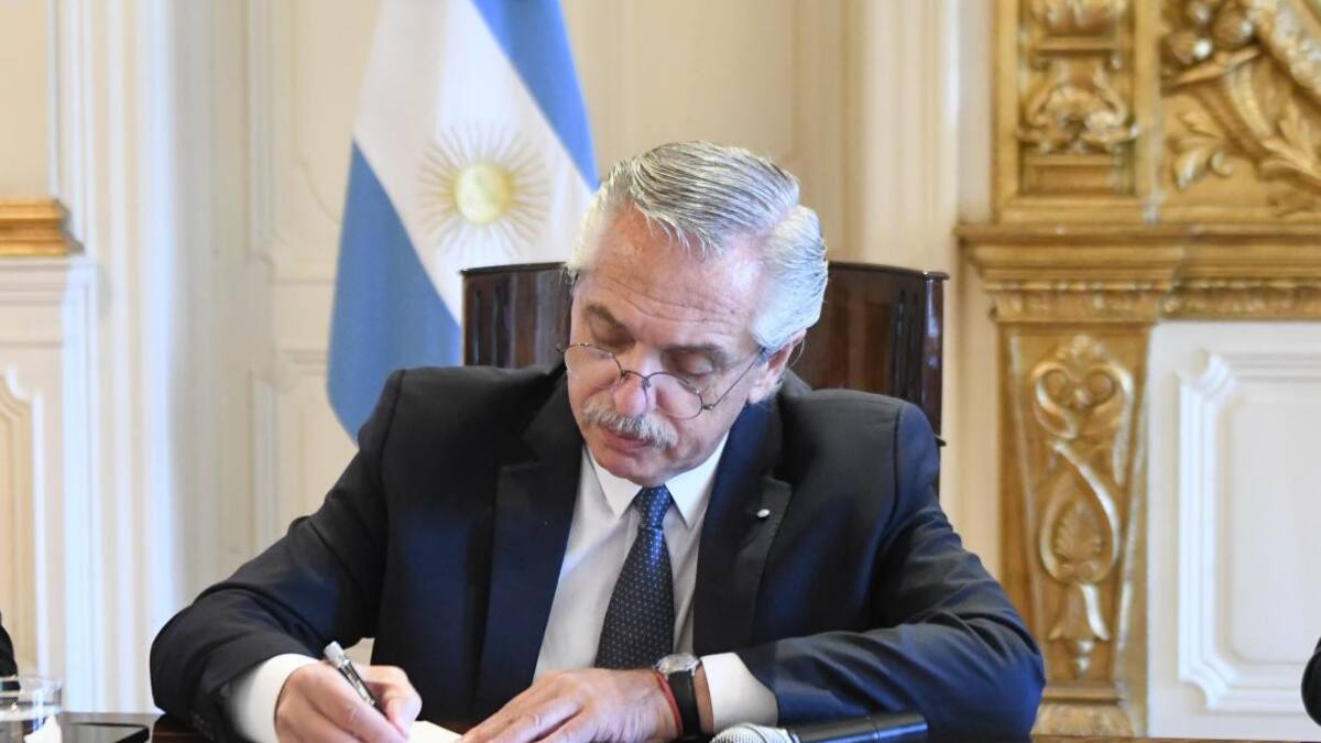 Alberto Fernández, Gobierno, NA