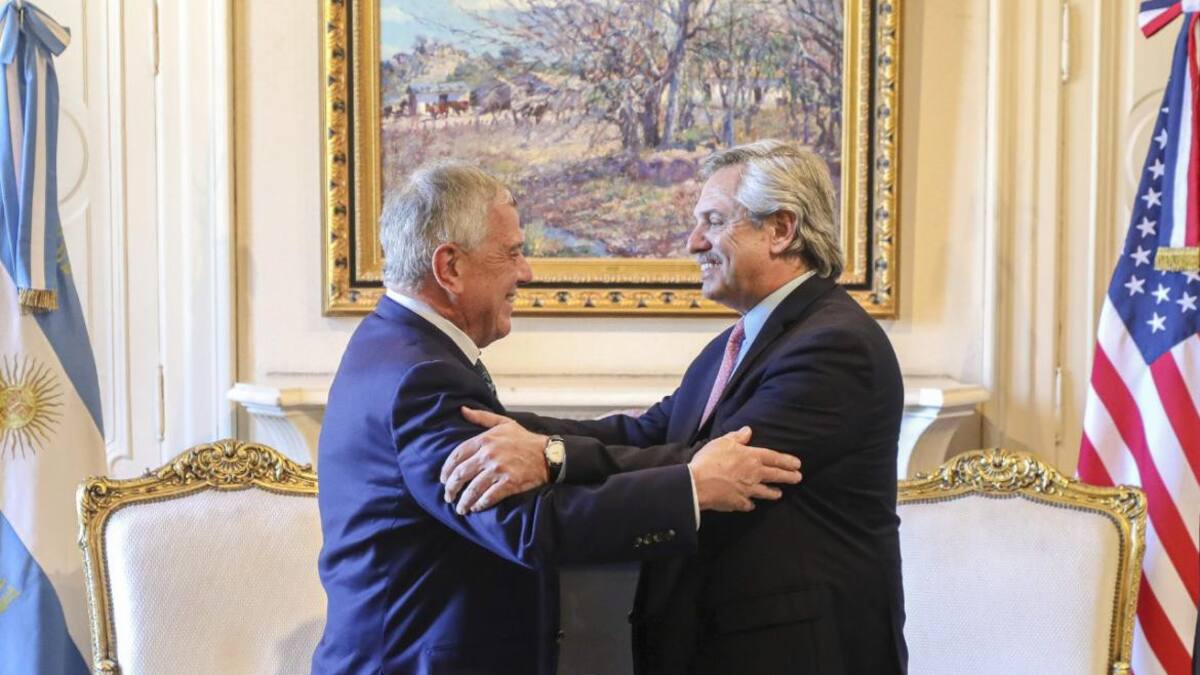 Alberto Fernández junto a Michael Kozak, enviado de Estados Unidos, AGENCIA NA
