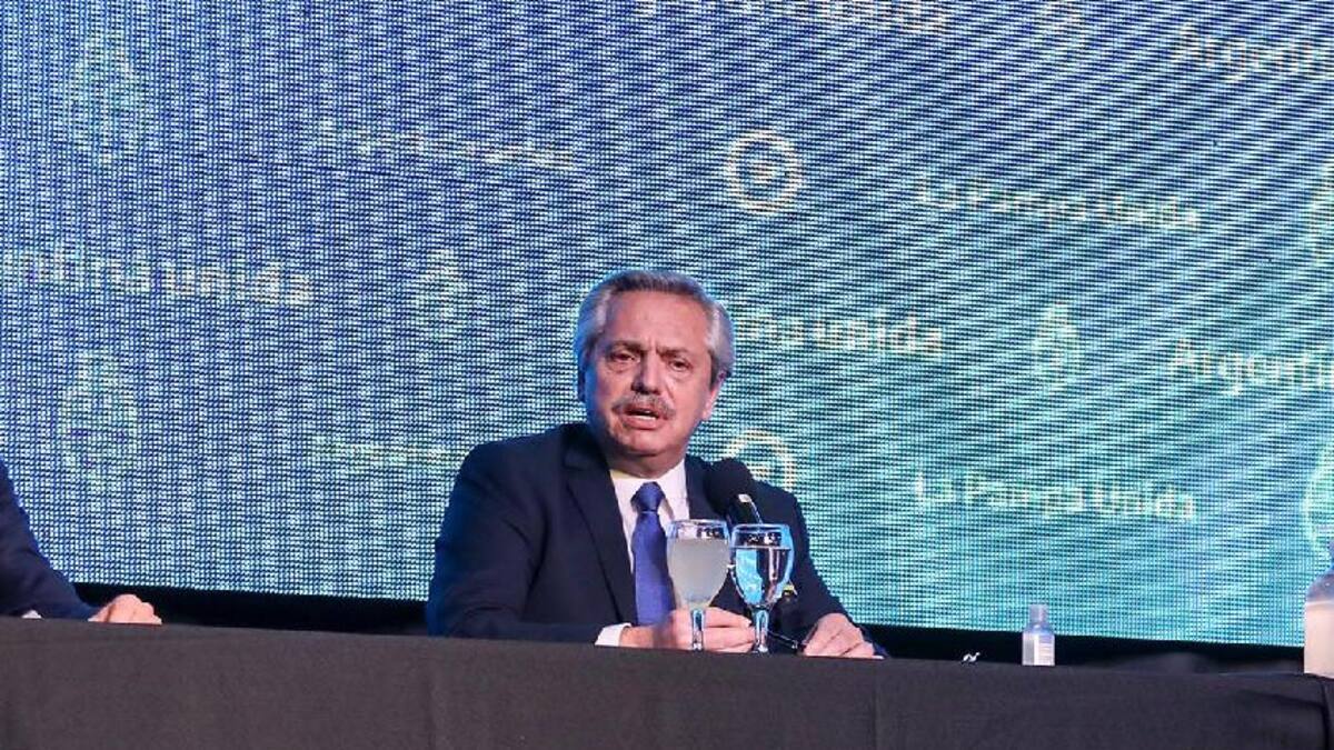 Alberto Fernández, presidente de Argentina, anuncios, NA