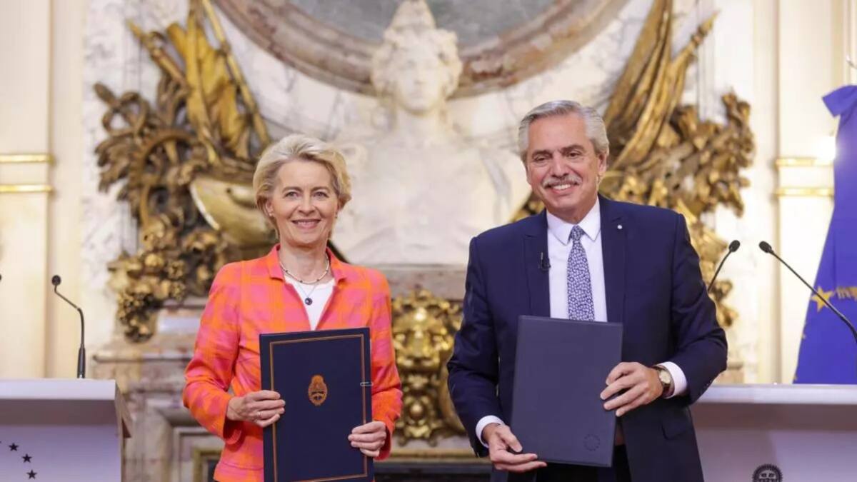 Alberto Fernández y Ursula von der Leyen. Foto: Telam.