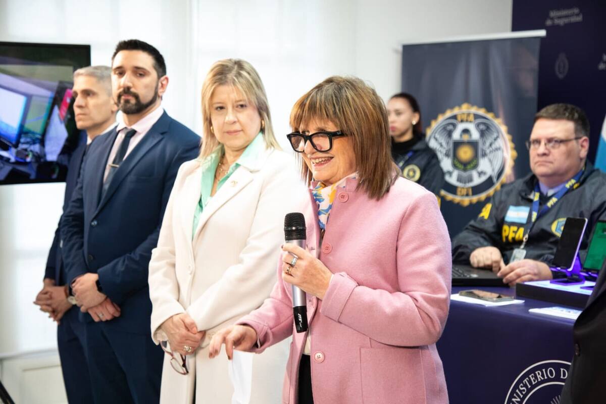 Alejandra Monteoliva y Patricia Bullrich del ministerio de Seguridad