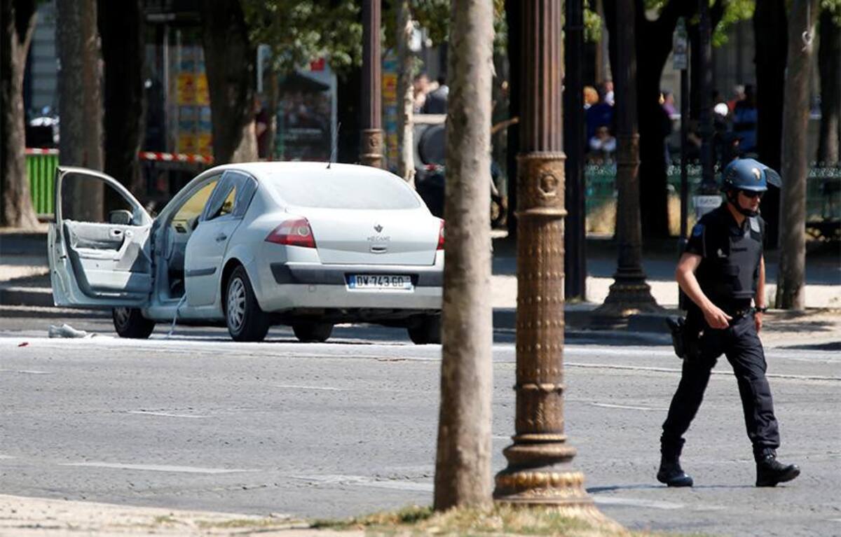Alerta en París (Reuters)