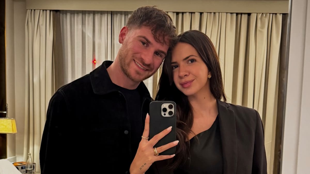 Alexis Mac Allister y Ailén Cova fueron papás: qué nombre eligieron para su bebé