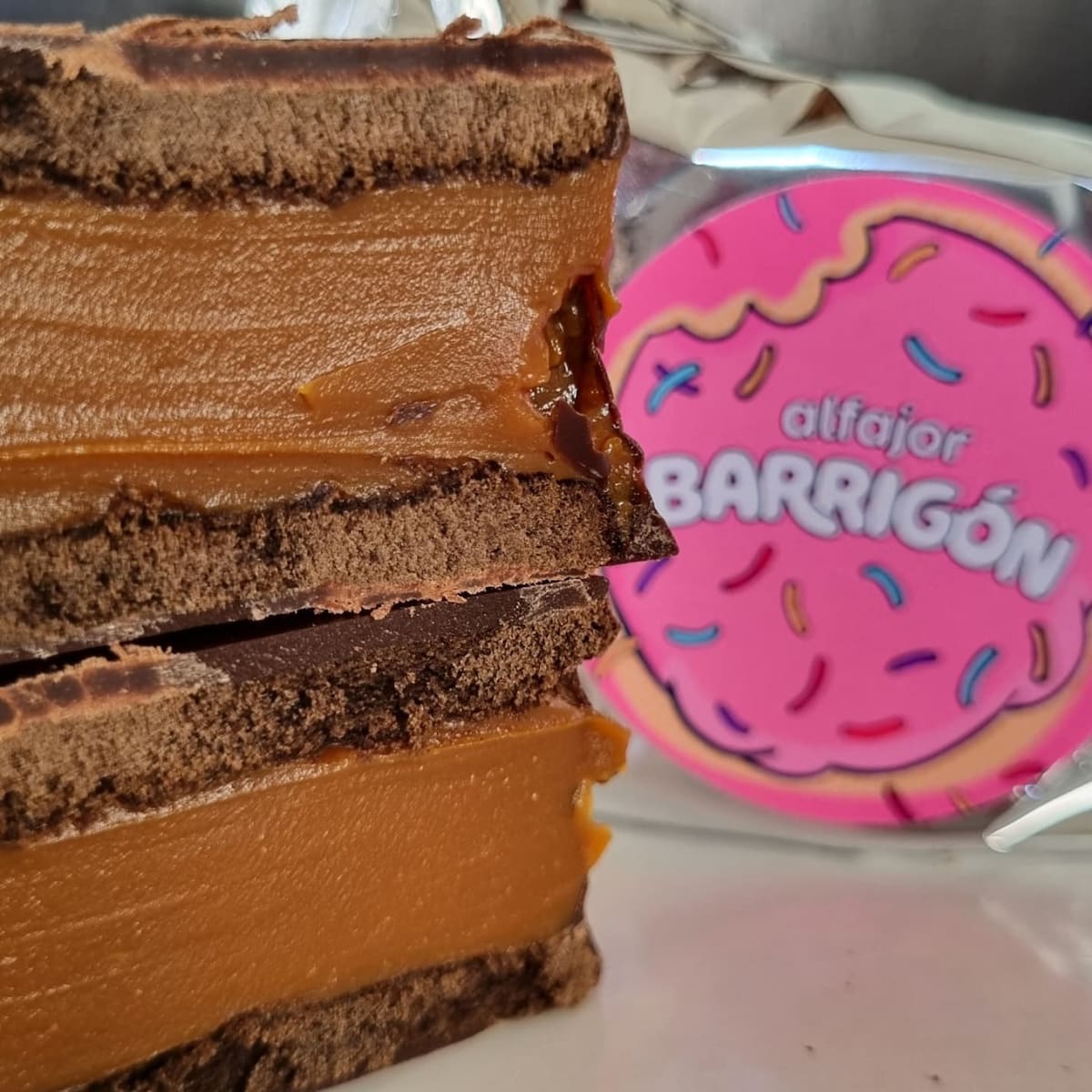 Alfajor Barrigón. Foto: Instagram @probandoalfajores