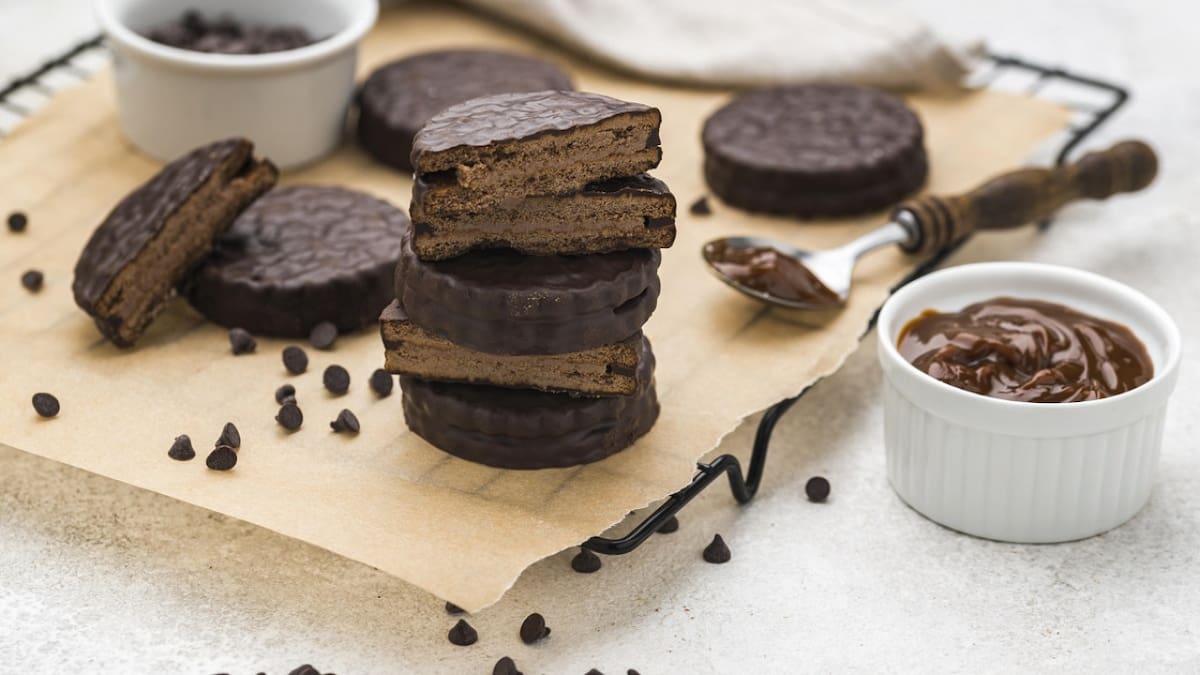 Alfajores caseros irresistibles: la receta “perfecta” revelada por la inteligencia artificial para que queden increíbles