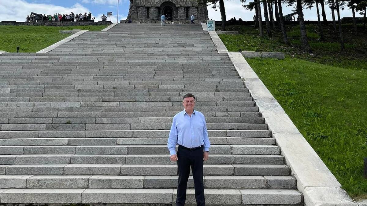 Alfredo Atanasof, embajador argentino en Bulgaria. Foto: Instagram.