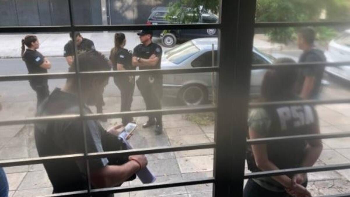 Allanamiento en la casa de Natacha Jaitt
