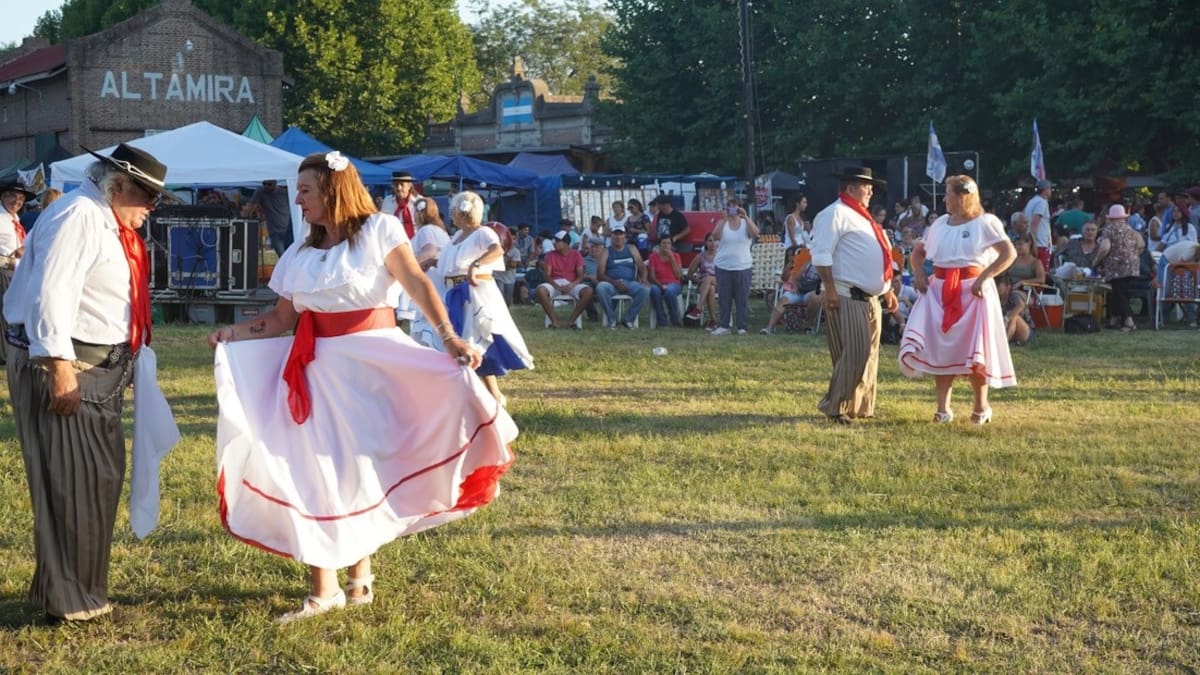 Bodegones históricos y tradición gaucha: conocé Altamira, el punto turístico a dos horas de CABA en el que el tiempo pasa más lento