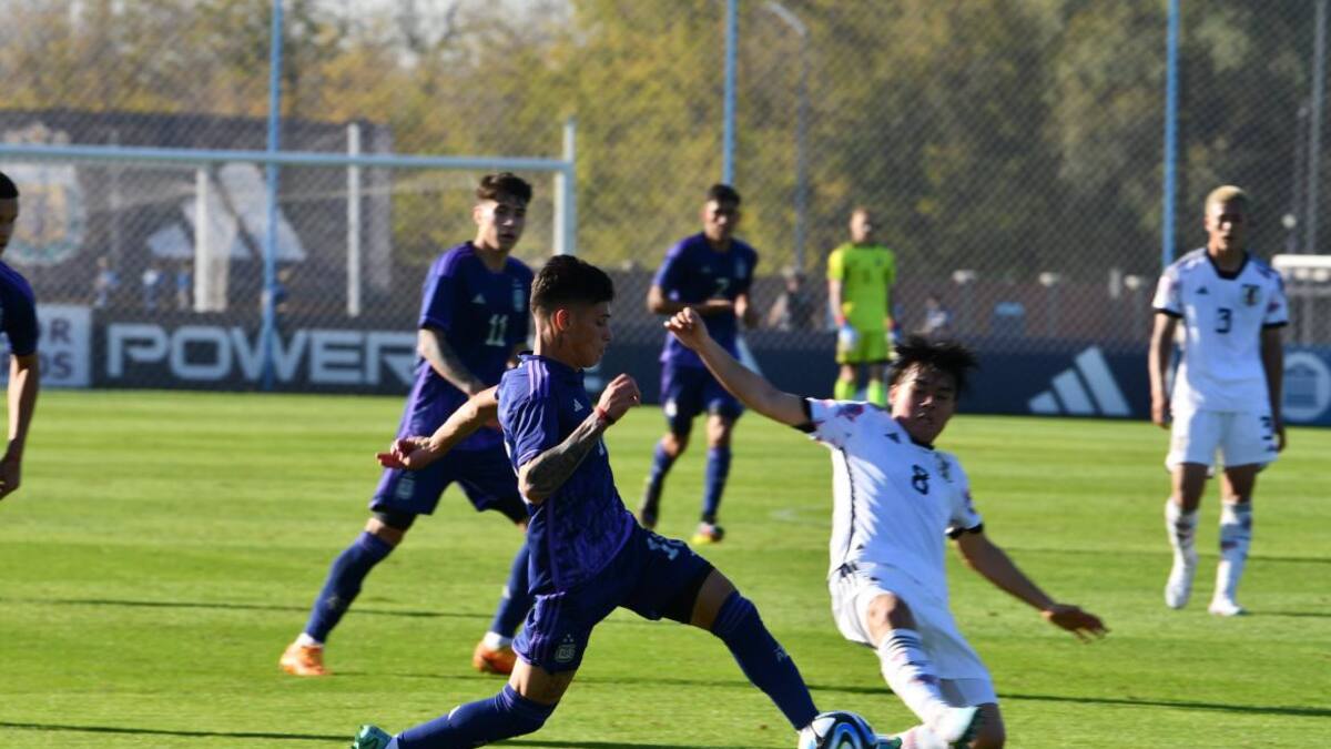 Amistoso de la Selección Argentina Sub 20 frente a Japón. Foto: Twitter @Argentina