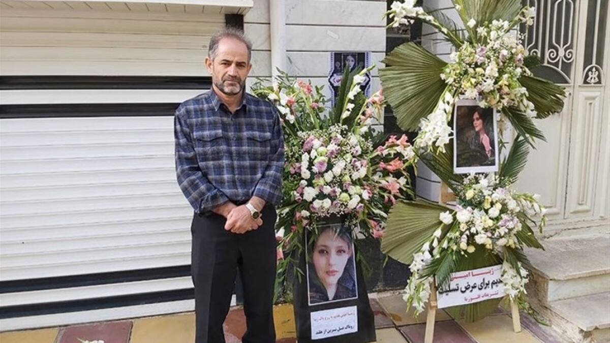 Amjad Amini, padre de Mahsa Amini en Irán.