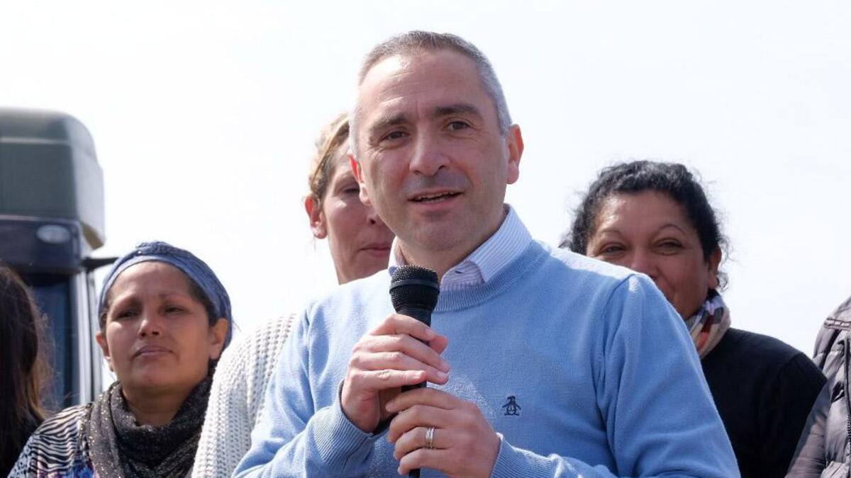 Andrés Larroque apuntó contra Alberto Fernández: lo acusó de minimizar el atentado contra Cristina Kirchner