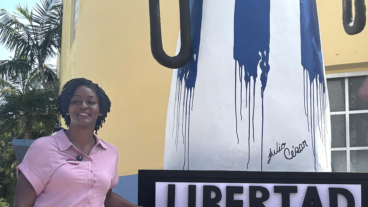 Angie Nixon, la socialista que arrasó en las internas democrátas en Florida y busca llegar al Senado en noviembre
