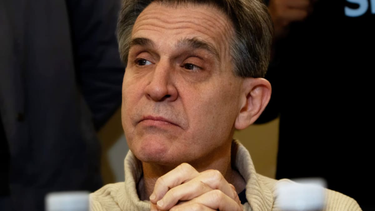 Aníbal Lotocki sigue en juicio por la muerte de un paciente