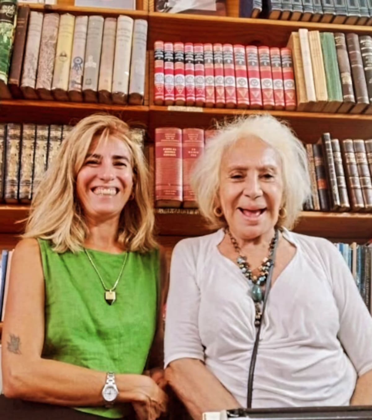 La histórica librería de Recoleta cierra sus puertas