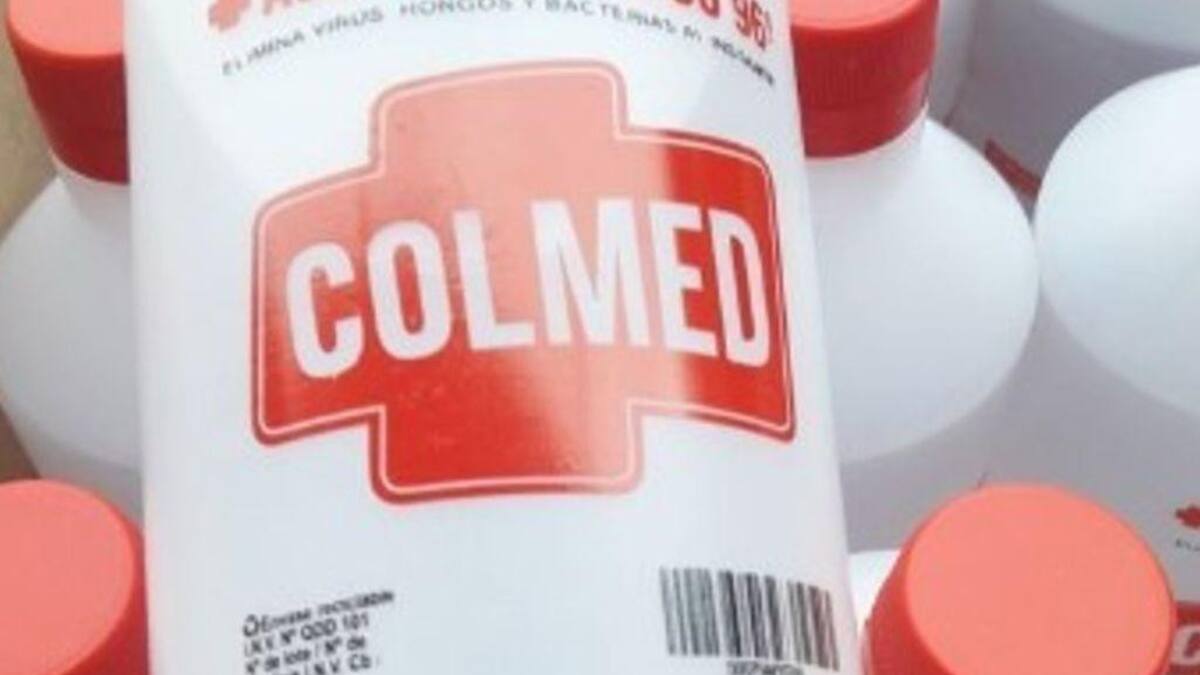 Anmat prohíbe la venta y eluso de un alcohol etílico