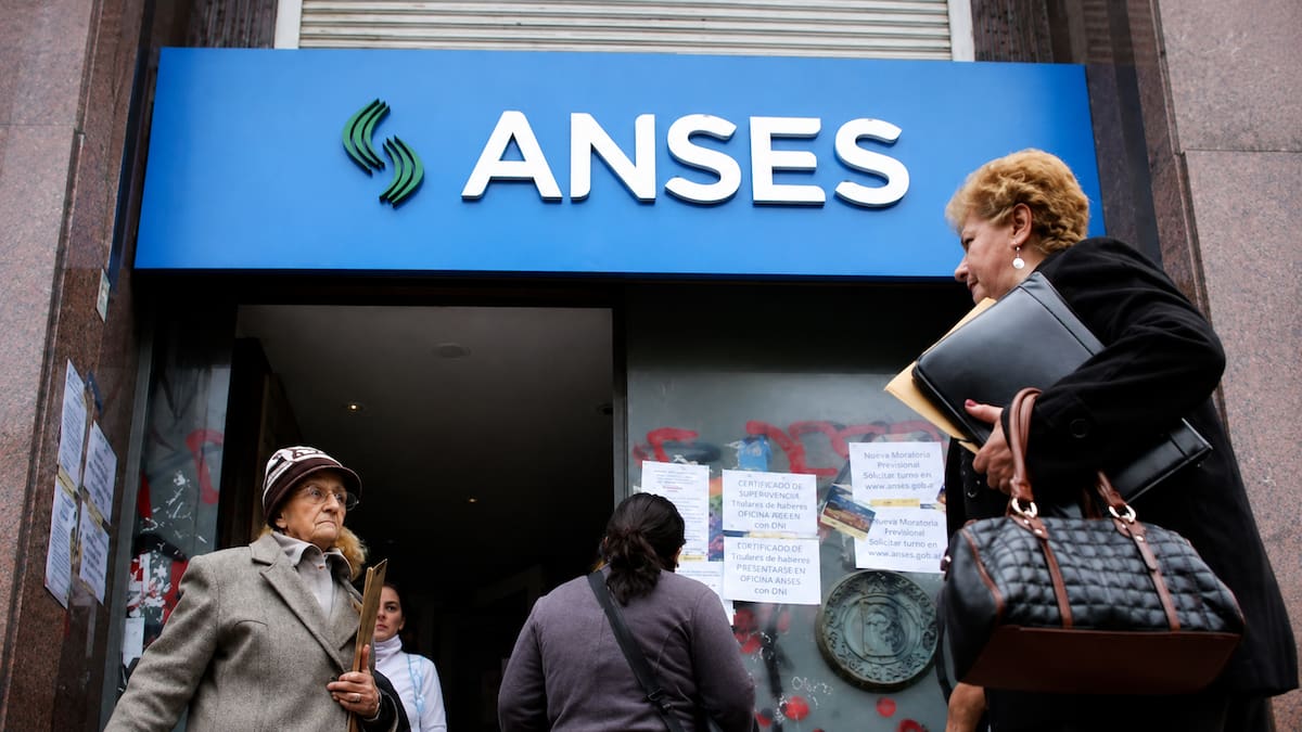 ANSES cambia los pagos de agosto por el feriado: los jubilados que cobran antes y quiénes deberán esperar