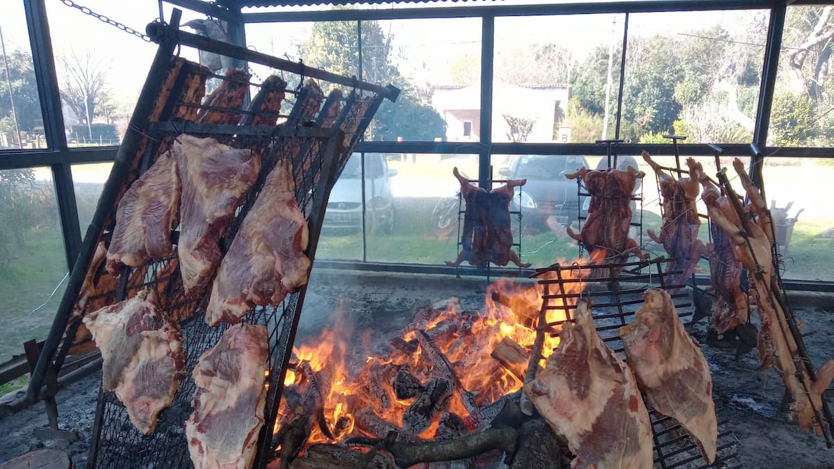 Ideales para visitar este fin de semana XXL: 5 pueblos bonaerenses que ofrecen el mejor asado y un día de campo