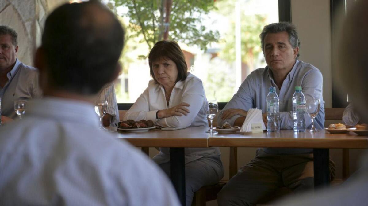 Anuario 2017 - Luis Etchevere - Cambios en el Gabinete (NA)