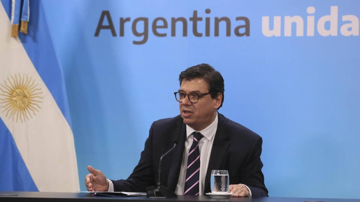 Anuncio de Gobierno sobre aumento de privados, NA