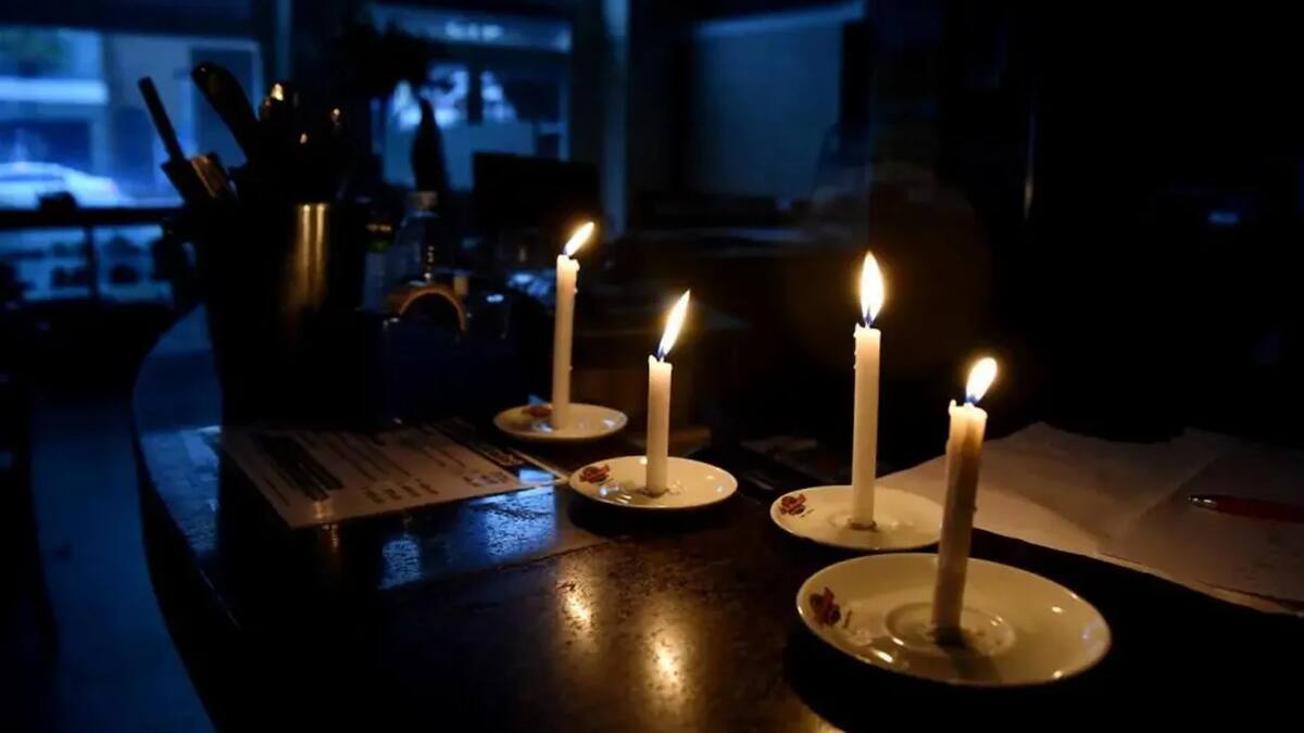 Apagón masivo en el AMBA: los barrios afectados por el corte de luz y cómo funciona el transporte