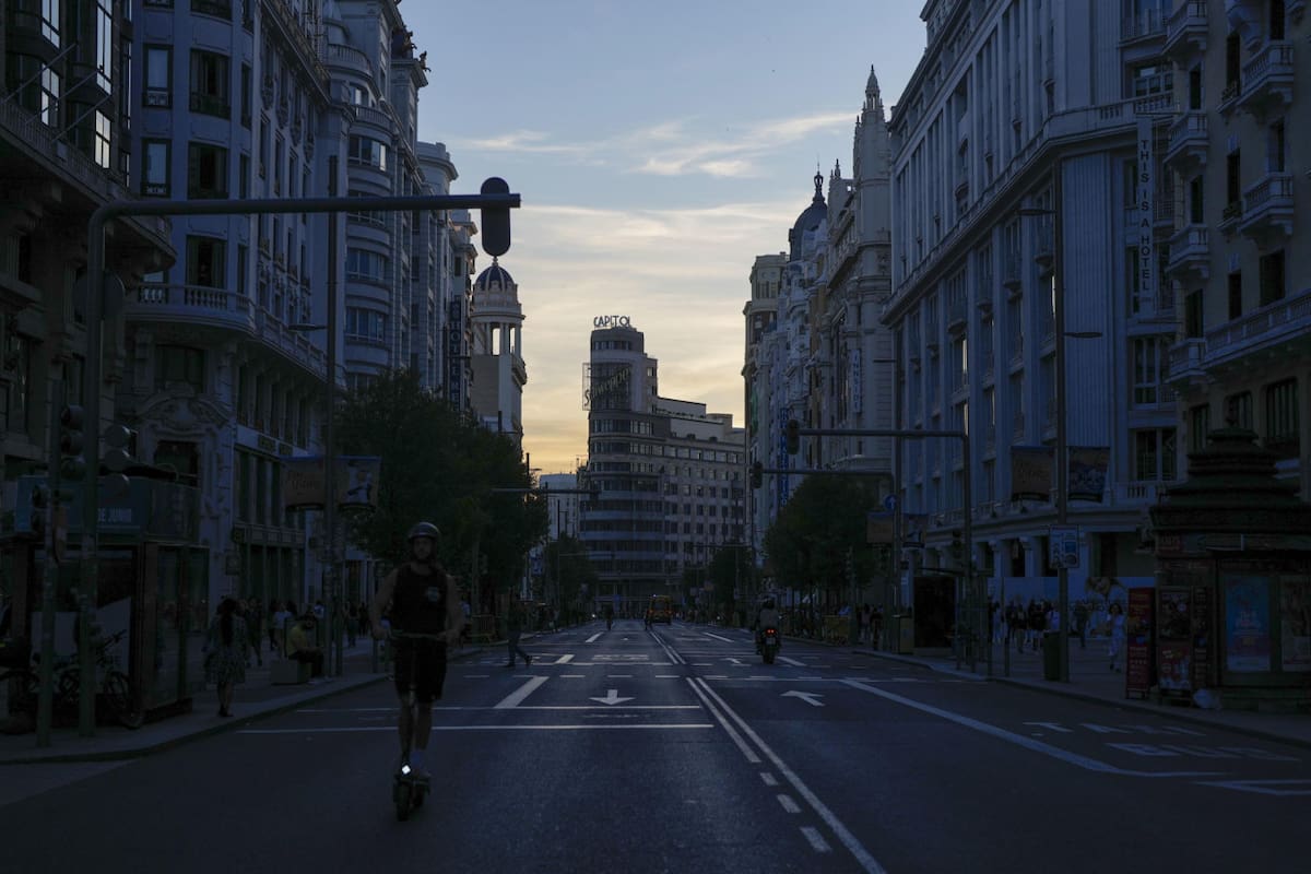 Apagón masivo en España. Foto: EFE/Borja Sánchez-Trillo
