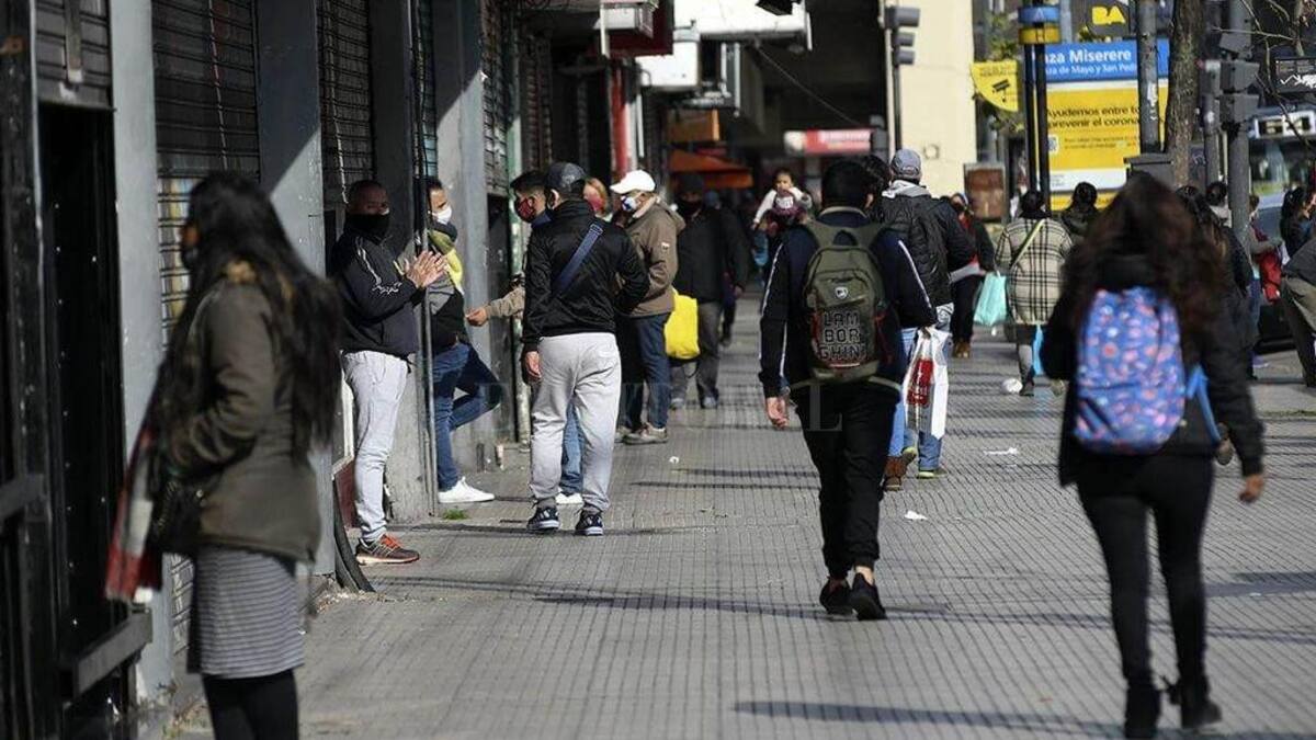 Apertura comercios Once