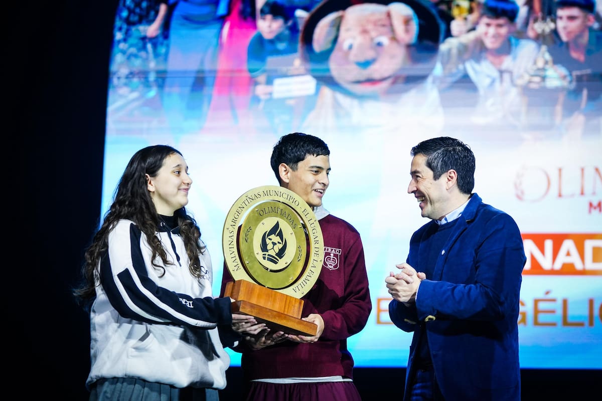 Apertura de las Olimpiadas en Malvinas Argentinas
