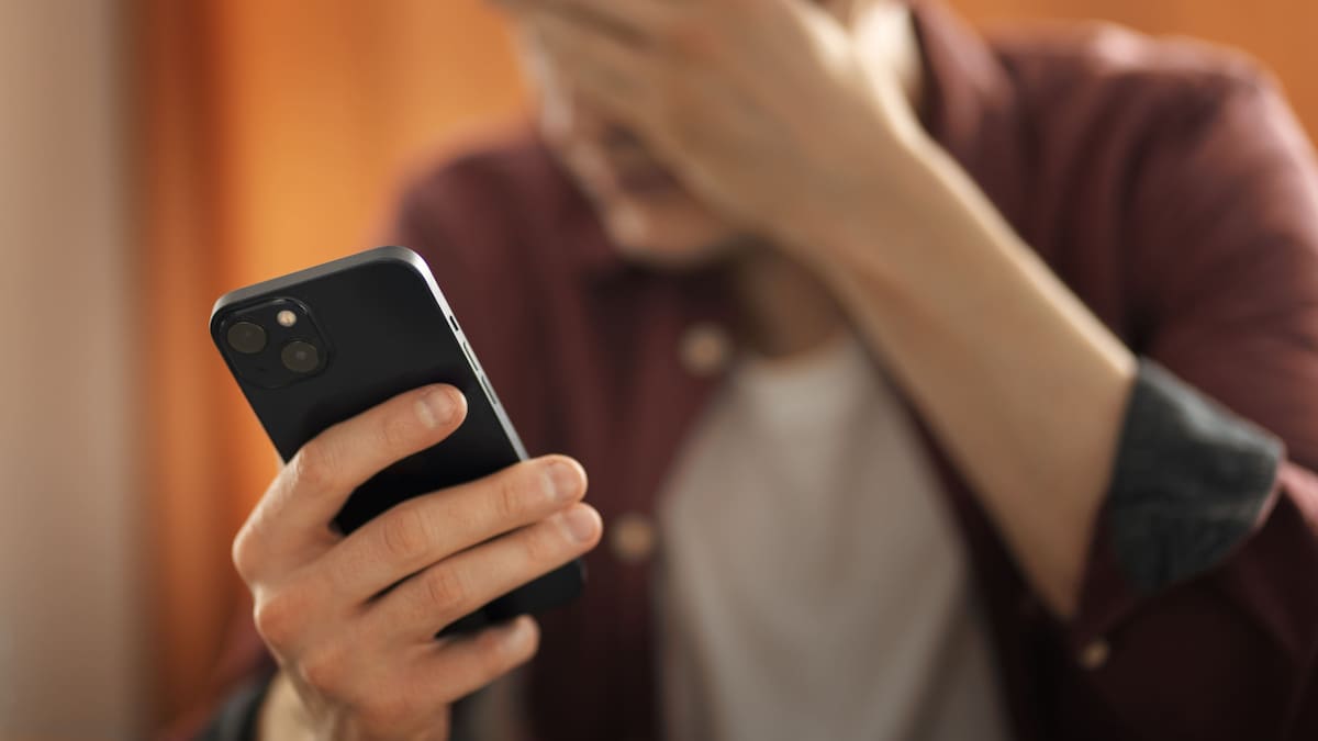 Aplicaciones que no se deben descargar. Foto: Freepik.