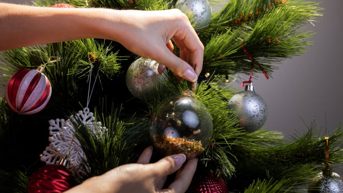 Árbol de Navidad. Foto: Freepik.