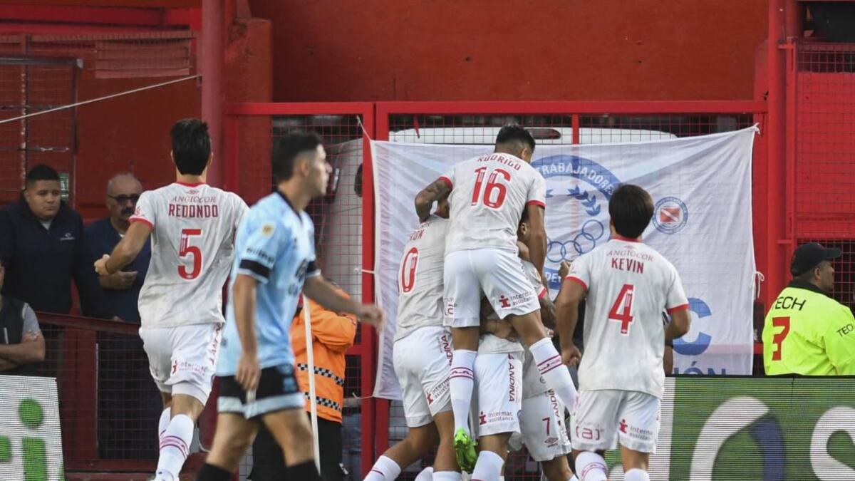Argentinos Juniors-Belgrano. Foto: Télam.