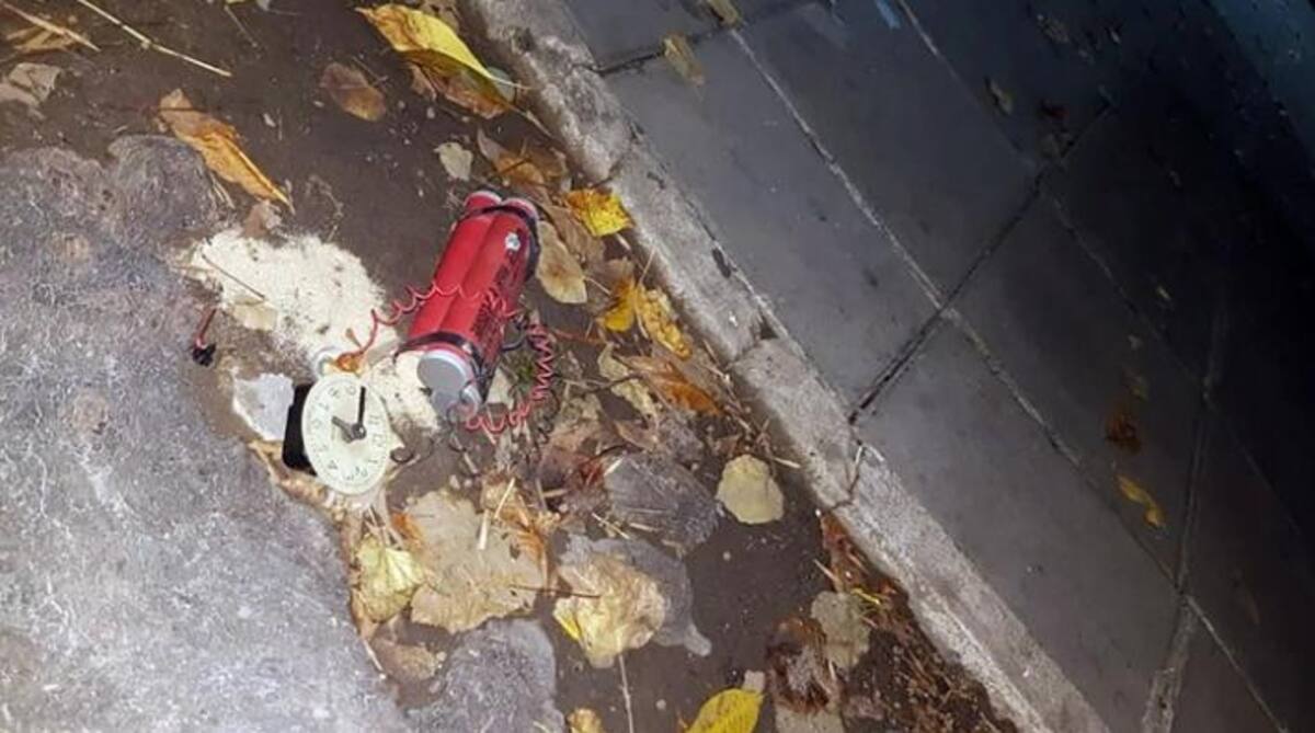 Artefacto en la casa de hijo de Stornelli