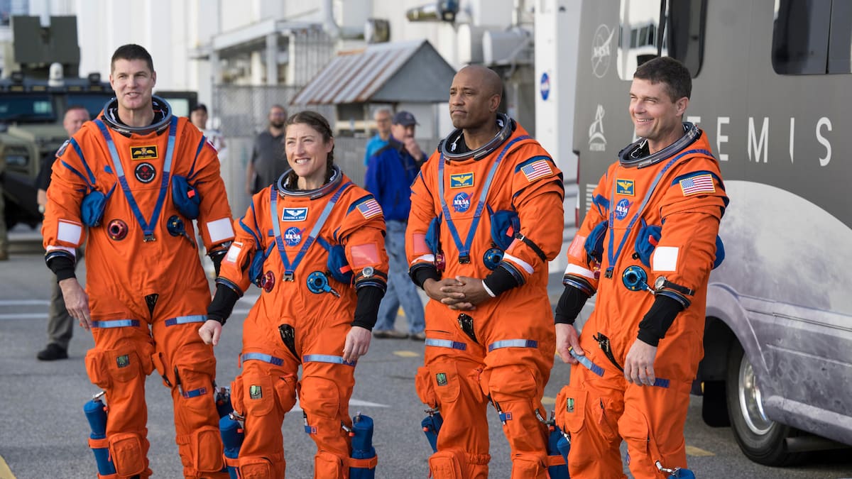 Artemis II hará historia con una mujer, un afroamericano y un canadiense en su tripulación.