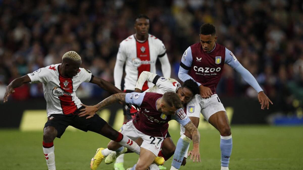 Aston Villa vs Southampton. Foto: REUTERS