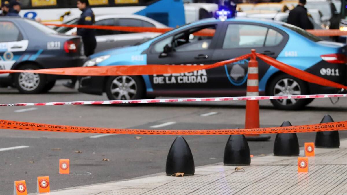 Ataque a diputado Héctor Olivares frente al Congreso, pericias, NA