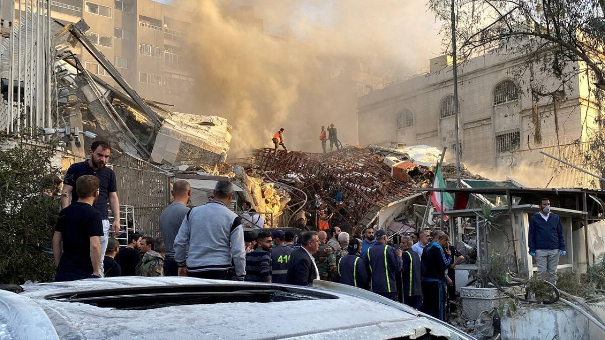 Ataque a embajada de Irán en Siria. Foto: Reuters.